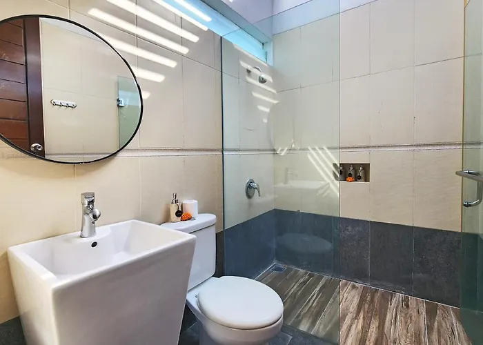 Rumpi Seminyak By Nagisa Bali Villa Legian